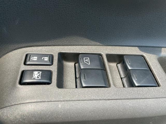 キューブ １５ＸＦＯＵＲＶセレ☆１オナ☆ナビ☆走行５．４万☆試乗ＯＫ　☆１オーナー☆４ＷＤ☆ナビ☆ＴＶ☆Ｂｌｕｅｔｏｏｔｈ☆バックカメラ☆オートライト☆電格ミラー☆スマートキー☆プッシュスタート☆ＥＴＣ☆ＥＣＯモード☆ドライブレコーダー☆走行５．４万ｋｍ☆試乗出来ます☆（36枚目）