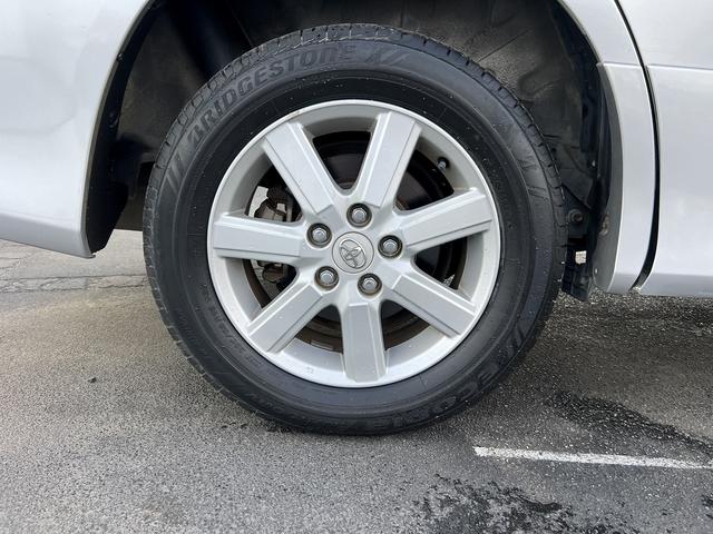 ヴォクシー Ｚ☆４ＷＤ☆ナビ☆バックカメラ☆走行５．６万☆試乗できます☆　☆４ＷＤ☆ナビ☆ＴＶ☆ミュージックサーバー☆ＣＤ／ＤＶＤ☆バックカメラ☆パワースライドドア☆ミラーウインカー☆キセノン☆フォグ☆ビルトインＥＴＣ☆純正１６インチＡＷ☆走行５．６万ｋｍ☆試乗できます☆（67枚目）