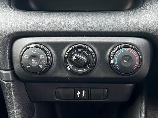 ヤリス Ｘ☆ナビ☆Ｂｌｕｅｔｏｏｔｈ☆走行５．１万☆試乗できます☆　☆ナビ☆ＣＤ／ＤＶＤ☆Ｂｌｕｅｔｏｏｔｈ☆バックカメラ☆トヨタセーフティセンス☆オートライト／ハイビーム☆クリアランスソナー☆ブラインドスポットモニター☆ビルトインＥＴＣ☆走行５．１万ｋｍ☆試乗ＯＫ☆（17枚目）