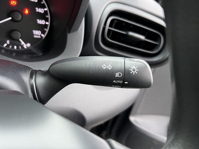 ヤリス Ｘ☆ナビ☆Ｂｌｕｅｔｏｏｔｈ☆走行５．１万☆試乗できます☆　☆ナビ☆ＣＤ／ＤＶＤ☆Ｂｌｕｅｔｏｏｔｈ☆バックカメラ☆トヨタセーフティセンス☆オートライト／ハイビーム☆クリアランスソナー☆ブラインドスポットモニター☆ビルトインＥＴＣ☆走行５．１万ｋｍ☆試乗ＯＫ☆（36枚目）