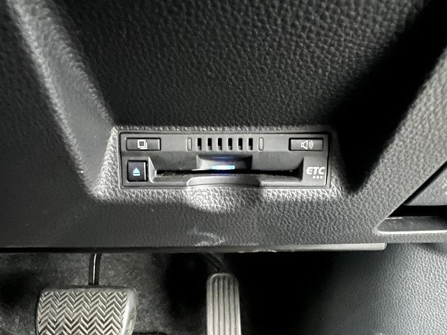 ヤリス Ｘ☆ナビ☆Ｂｌｕｅｔｏｏｔｈ☆走行５．１万☆試乗できます☆　☆ナビ☆ＣＤ／ＤＶＤ☆Ｂｌｕｅｔｏｏｔｈ☆バックカメラ☆トヨタセーフティセンス☆オートライト／ハイビーム☆クリアランスソナー☆ブラインドスポットモニター☆ビルトインＥＴＣ☆走行５．１万ｋｍ☆試乗ＯＫ☆（48枚目）