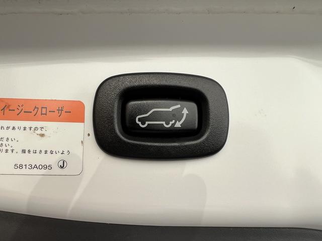 アウトランダーＰＨＥＶ Ｇプレミアムパッケージ☆４ＷＤ☆走行１．６万☆試乗できます☆　☆４ＷＤ☆ナビ☆Ｂｌｕｅｔｏｏｔｈ☆サイド／バックカメラ☆フリップダウンモニター☆レーダークルーズ☆衝突軽減ブレーキ☆キセノン＋オートライト☆前席シートヒーター☆黒革シート☆走行１．６万☆試乗ＯＫ☆（27枚目）