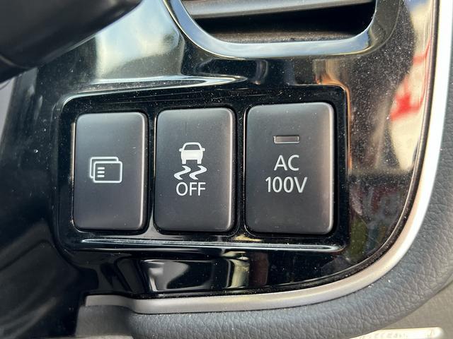 アウトランダーＰＨＥＶ Ｇプレミアムパッケージ☆４ＷＤ☆走行１．６万☆試乗できます☆　☆４ＷＤ☆ナビ☆Ｂｌｕｅｔｏｏｔｈ☆サイド／バックカメラ☆フリップダウンモニター☆レーダークルーズ☆衝突軽減ブレーキ☆キセノン＋オートライト☆前席シートヒーター☆黒革シート☆走行１．６万☆試乗ＯＫ☆（63枚目）