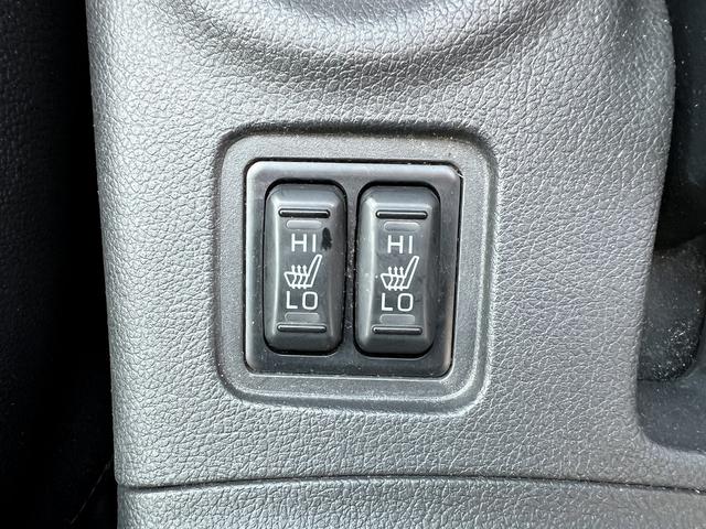 アウトランダーＰＨＥＶ Ｇプレミアムパッケージ☆４ＷＤ☆走行１．６万☆試乗できます☆　☆４ＷＤ☆ナビ☆Ｂｌｕｅｔｏｏｔｈ☆サイド／バックカメラ☆フリップダウンモニター☆レーダークルーズ☆衝突軽減ブレーキ☆キセノン＋オートライト☆前席シートヒーター☆黒革シート☆走行１．６万☆試乗ＯＫ☆（76枚目）