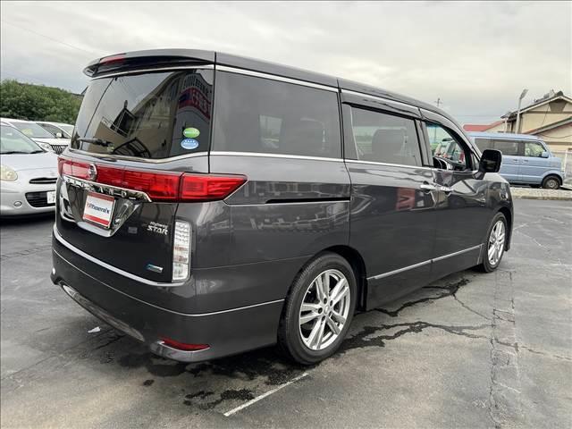 エルグランド ３５０ハイウェイスターブラックレザー☆ナビ☆走行３．９万☆　☆ナビ☆ＴＶ☆Ｂｌｕｅｔｏｏｔｈ☆両側電動ドア☆パワーバックドア☆ビルトインＥＴＣ☆黒本革シート☆前席シートヒーター／パワーシート☆オットマン☆スマートキー☆プッシュスタート☆走行３．９万☆試乗ＯＫ☆（6枚目）