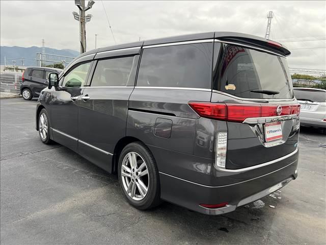 エルグランド ３５０ハイウェイスターブラックレザー☆ナビ☆走行３．９万☆　☆ナビ☆ＴＶ☆Ｂｌｕｅｔｏｏｔｈ☆両側電動ドア☆パワーバックドア☆ビルトインＥＴＣ☆黒本革シート☆前席シートヒーター／パワーシート☆オットマン☆スマートキー☆プッシュスタート☆走行３．９万☆試乗ＯＫ☆（8枚目）