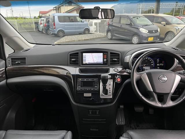 エルグランド ３５０ハイウェイスターブラックレザー☆ナビ☆走行３．９万☆　☆ナビ☆ＴＶ☆Ｂｌｕｅｔｏｏｔｈ☆両側電動ドア☆パワーバックドア☆ビルトインＥＴＣ☆黒本革シート☆前席シートヒーター／パワーシート☆オットマン☆スマートキー☆プッシュスタート☆走行３．９万☆試乗ＯＫ☆（10枚目）