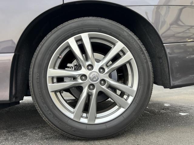 エルグランド ３５０ハイウェイスターブラックレザー☆ナビ☆走行３．９万☆　☆ナビ☆ＴＶ☆Ｂｌｕｅｔｏｏｔｈ☆両側電動ドア☆パワーバックドア☆ビルトインＥＴＣ☆黒本革シート☆前席シートヒーター／パワーシート☆オットマン☆スマートキー☆プッシュスタート☆走行３．９万☆試乗ＯＫ☆（36枚目）