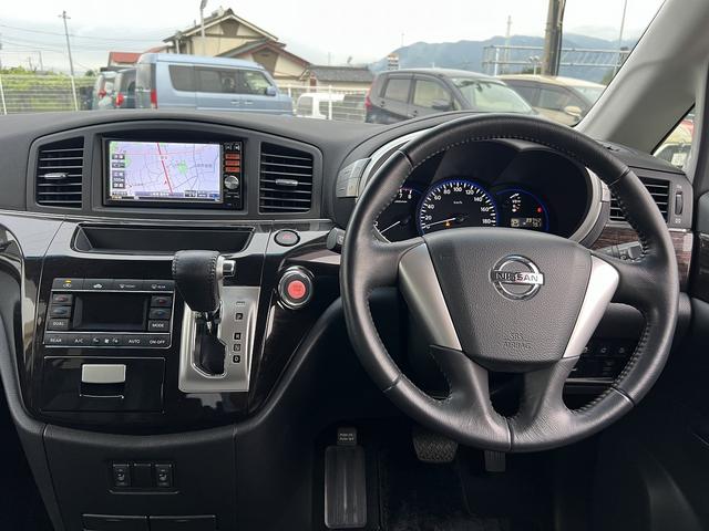 エルグランド ３５０ハイウェイスターブラックレザー☆ナビ☆走行３．９万☆　☆ナビ☆ＴＶ☆Ｂｌｕｅｔｏｏｔｈ☆両側電動ドア☆パワーバックドア☆ビルトインＥＴＣ☆黒本革シート☆前席シートヒーター／パワーシート☆オットマン☆スマートキー☆プッシュスタート☆走行３．９万☆試乗ＯＫ☆（41枚目）