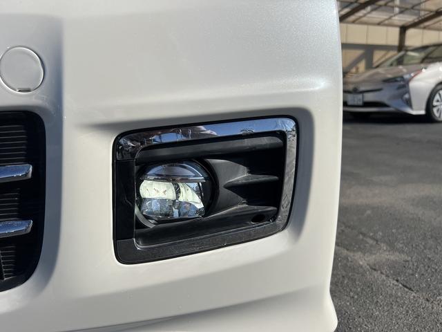N-BOXカスタム カスタムターボSSパッケージ☆ナビ☆バックカメラ☆試乗OK☆ ☆ナビ☆TV☆Bluetooth☆バックカメラ☆両側電動ドア☆シティーブレーキ☆ビルトインETC☆ハーフレザーシート☆前席シートヒーター☆キセノンライト☆パドルシフト☆クルーズコントロール☆試乗OK☆(28枚目)