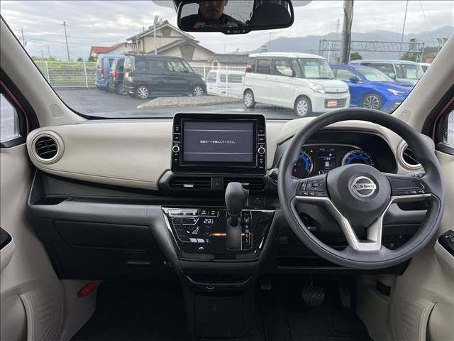 デイズ Ｘ９インチナビ☆ＥＴＣ２．０☆走行４．６万ｋｍ☆試乗ＯＫ☆　☆９インチナビ☆ＴＶ☆Ｂｌｕｅｔｏｏｔｈ☆アラウンドビューモニター☆エマージェンシーブレーキ☆オートライト☆パーキングパーキングソナー☆ＥＴＣ２．０☆ステアリモコン☆ドラレコ☆走行４．６万☆試乗ＯＫ☆（10枚目）