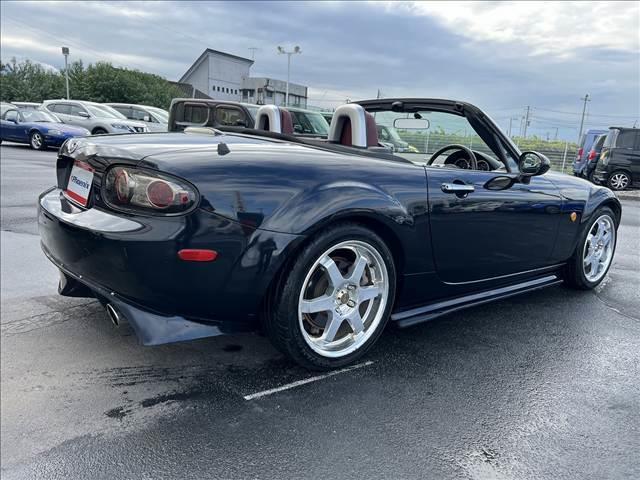 ロードスター 限定車３ｒｄジェネレーションリミテッド☆国内５００台限定☆　☆国内５００台限定車☆６速ＭＴ☆オープン☆キセノンライト☆フォグライト☆ステアリモコン☆ＥＴＣ☆本革シート☆ＴＥＩＮ車高調☆ＡｕｔｏＥｘｅマフラー☆ＪｅｔＳｔｒｅａｍフルエアロ☆ＳＡＬＩＴＡ１７ＡＷ☆（14枚目）