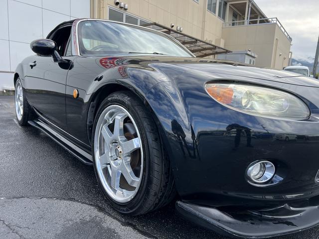 ロードスター 限定車３ｒｄジェネレーションリミテッド☆国内５００台限定☆　☆国内５００台限定車☆６速ＭＴ☆オープン☆キセノンライト☆フォグライト☆ステアリモコン☆ＥＴＣ☆本革シート☆ＴＥＩＮ車高調☆ＡｕｔｏＥｘｅマフラー☆ＪｅｔＳｔｒｅａｍフルエアロ☆ＳＡＬＩＴＡ１７ＡＷ☆（34枚目）