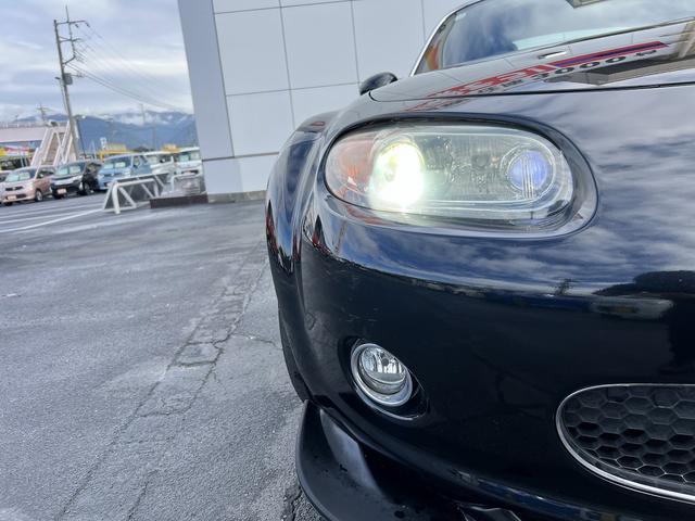 ロードスター 限定車３ｒｄジェネレーションリミテッド☆国内５００台限定☆　☆国内５００台限定車☆６速ＭＴ☆オープン☆キセノンライト☆フォグライト☆ステアリモコン☆ＥＴＣ☆本革シート☆ＴＥＩＮ車高調☆ＡｕｔｏＥｘｅマフラー☆ＪｅｔＳｔｒｅａｍフルエアロ☆ＳＡＬＩＴＡ１７ＡＷ☆（45枚目）