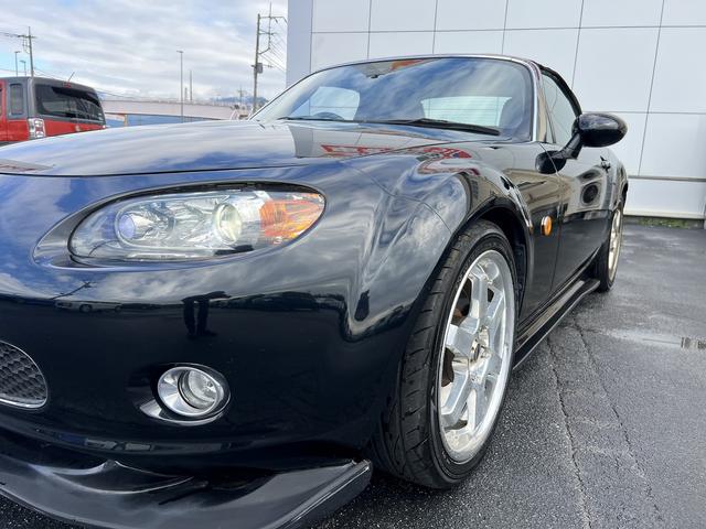 ロードスター 限定車３ｒｄジェネレーションリミテッド☆国内５００台限定☆　☆国内５００台限定車☆６速ＭＴ☆オープン☆キセノンライト☆フォグライト☆ステアリモコン☆ＥＴＣ☆本革シート☆ＴＥＩＮ車高調☆ＡｕｔｏＥｘｅマフラー☆ＪｅｔＳｔｒｅａｍフルエアロ☆ＳＡＬＩＴＡ１７ＡＷ☆（64枚目）