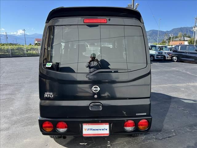 クリッパーリオ Ｇ　ＦＯＵＲスペシャルパック☆走行３．７万☆試乗できます☆　☆４ＷＤ☆ターボ☆純正オーディオ☆ＣＤ☆ヘッドライトレベライザー☆両側スライドドア☆純正フロアマット＆ドアバイザー☆キーレス☆純正１３インチＡＷ☆走行３．７万ｋｍ☆試乗ＯＫ☆下取キャンペーン開催中☆（7枚目）