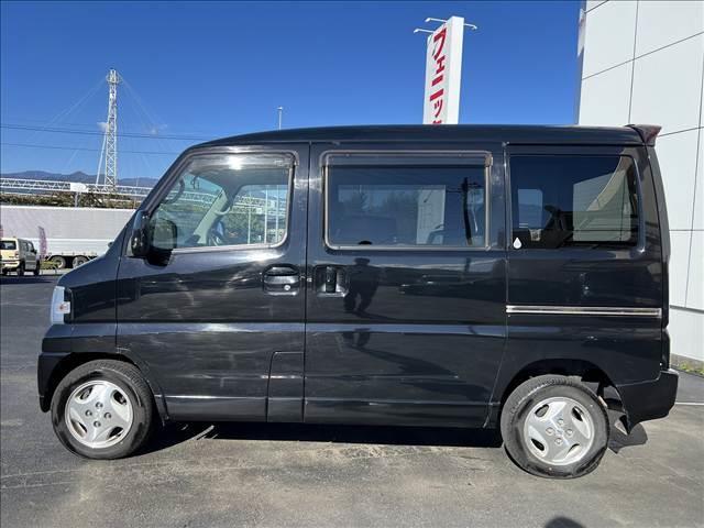 クリッパーリオ Ｇ　ＦＯＵＲスペシャルパック☆走行３．７万☆試乗できます☆　☆４ＷＤ☆ターボ☆純正オーディオ☆ＣＤ☆ヘッドライトレベライザー☆両側スライドドア☆純正フロアマット＆ドアバイザー☆キーレス☆純正１３インチＡＷ☆走行３．７万ｋｍ☆試乗ＯＫ☆下取キャンペーン開催中☆（9枚目）