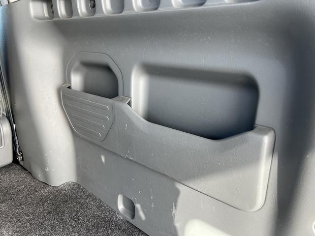 クリッパーリオ Ｇ　ＦＯＵＲスペシャルパック☆走行３．７万☆試乗できます☆　☆４ＷＤ☆ターボ☆純正オーディオ☆ＣＤ☆ヘッドライトレベライザー☆両側スライドドア☆純正フロアマット＆ドアバイザー☆キーレス☆純正１３インチＡＷ☆走行３．７万ｋｍ☆試乗ＯＫ☆下取キャンペーン開催中☆（23枚目）