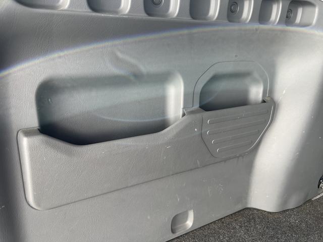 クリッパーリオ Ｇ　ＦＯＵＲスペシャルパック☆走行３．７万☆試乗できます☆　☆４ＷＤ☆ターボ☆純正オーディオ☆ＣＤ☆ヘッドライトレベライザー☆両側スライドドア☆純正フロアマット＆ドアバイザー☆キーレス☆純正１３インチＡＷ☆走行３．７万ｋｍ☆試乗ＯＫ☆下取キャンペーン開催中☆（38枚目）