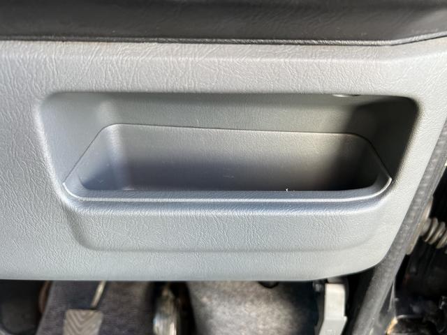 クリッパーリオ Ｇ　ＦＯＵＲスペシャルパック☆走行３．７万☆試乗できます☆　☆４ＷＤ☆ターボ☆純正オーディオ☆ＣＤ☆ヘッドライトレベライザー☆両側スライドドア☆純正フロアマット＆ドアバイザー☆キーレス☆純正１３インチＡＷ☆走行３．７万ｋｍ☆試乗ＯＫ☆下取キャンペーン開催中☆（62枚目）