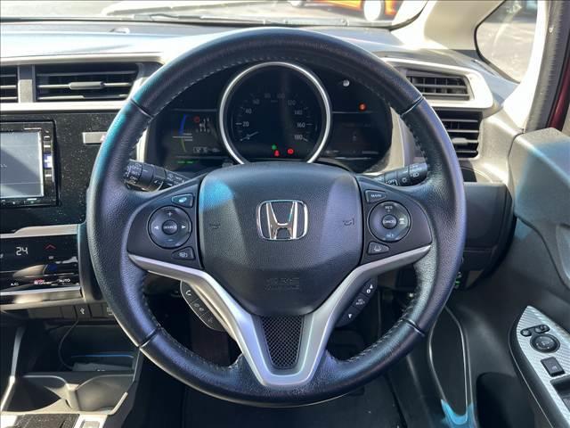 フィットハイブリッド ハイブリッドＬホンダセンシング☆走行４．０万☆試乗ＯＫ☆　☆ナビ☆Ｂｌｕｅｔｏｏｔｈ☆バックカメラ☆ホンダセンシング☆アダプティブクルーズ☆ＬＥＤヘッドライト☆ワイパーデアイサー☆ビルトインＥＴＣ☆プッシュスタート☆前後ドラレコ☆走行４．０万ｋｍ☆試乗ＯＫ☆（12枚目）