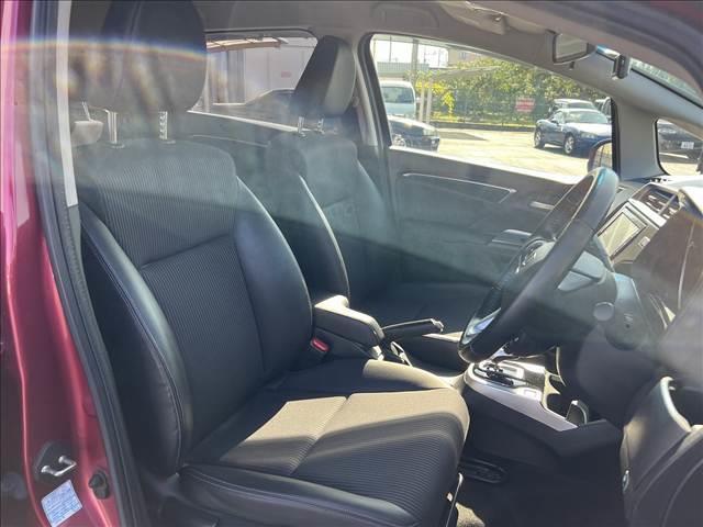 フィットハイブリッド ハイブリッドＬホンダセンシング☆走行４．０万☆試乗ＯＫ☆　☆ナビ☆Ｂｌｕｅｔｏｏｔｈ☆バックカメラ☆ホンダセンシング☆アダプティブクルーズ☆ＬＥＤヘッドライト☆ワイパーデアイサー☆ビルトインＥＴＣ☆プッシュスタート☆前後ドラレコ☆走行４．０万ｋｍ☆試乗ＯＫ☆（13枚目）