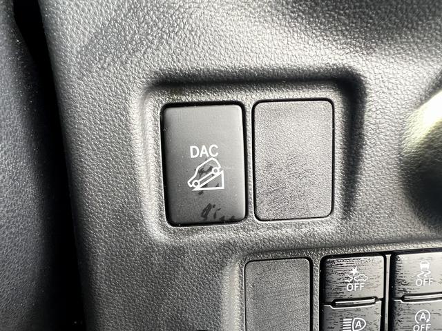 ピクシスジョイ C G SA3☆4WD☆ナビ☆走行4.0万☆試乗できます☆ ☆4WD☆ナビ☆Bluetooth☆スマートアシスト3☆LEDヘッドライト&フォグ☆オートハイビーム☆ダウンヒルアシストコントロール☆エンジンスターター☆ドライブレコーダー☆走行4.0万☆試乗OK☆(74枚目)