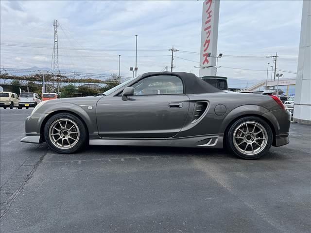 MR-S Sエディション☆6速MT☆TEIN車高調☆走行4.1万km☆ ☆フロア6速MT☆黒ソフトトップ☆ETC☆フォグランプ☆純正フルエアロ☆RAZAシフトノブ☆NARDIステアリング☆TEIN車高調☆TRDフロントタワーバー☆WedsSport15/16インチAW☆(9枚目)