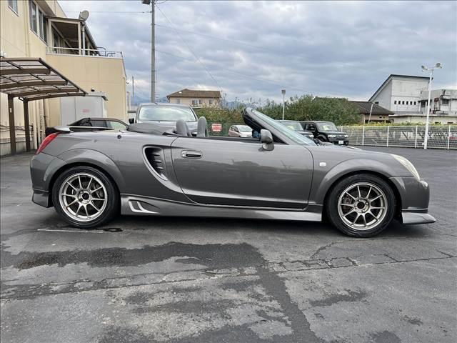 MR-S Sエディション☆6速MT☆TEIN車高調☆走行4.1万km☆ ☆フロア6速MT☆黒ソフトトップ☆ETC☆フォグランプ☆純正フルエアロ☆RAZAシフトノブ☆NARDIステアリング☆TEIN車高調☆TRDフロントタワーバー☆WedsSport15/16インチAW☆(13枚目)