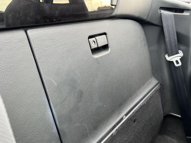 MR-S Sエディション☆6速MT☆TEIN車高調☆走行4.1万km☆ ☆フロア6速MT☆黒ソフトトップ☆ETC☆フォグランプ☆純正フルエアロ☆RAZAシフトノブ☆NARDIステアリング☆TEIN車高調☆TRDフロントタワーバー☆WedsSport15/16インチAW☆(54枚目)