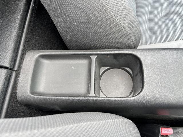 MR-S Sエディション☆6速MT☆TEIN車高調☆走行4.1万km☆ ☆フロア6速MT☆黒ソフトトップ☆ETC☆フォグランプ☆純正フルエアロ☆RAZAシフトノブ☆NARDIステアリング☆TEIN車高調☆TRDフロントタワーバー☆WedsSport15/16インチAW☆(57枚目)