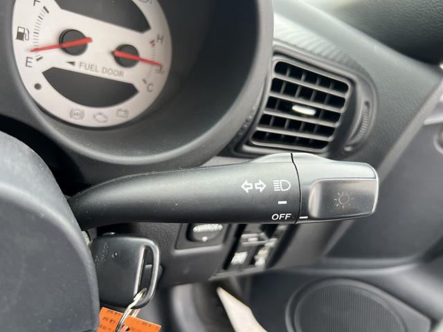 MR-S Sエディション☆6速MT☆TEIN車高調☆走行4.1万km☆ ☆フロア6速MT☆黒ソフトトップ☆ETC☆フォグランプ☆純正フルエアロ☆RAZAシフトノブ☆NARDIステアリング☆TEIN車高調☆TRDフロントタワーバー☆WedsSport15/16インチAW☆(72枚目)