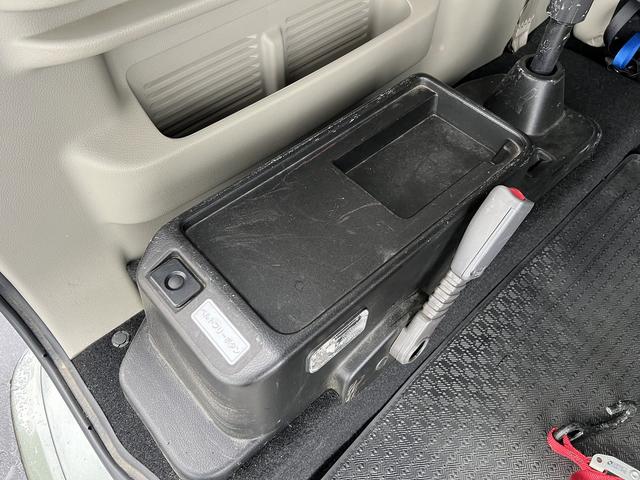 エブリイワゴン 車いす移動用分割式リアシート付☆４ＷＤ☆走行３．７万ｋｍ☆　☆４ＷＤ☆ターボ☆車いす移動車☆分割式リヤシート☆デュアルカメラブレーキサポート☆車線逸脱警報☆運転席シートヒーター☆オートエアコン☆スマートキー☆プッシュスタート☆走行３．７万ｋｍ☆試乗できます☆（75枚目）