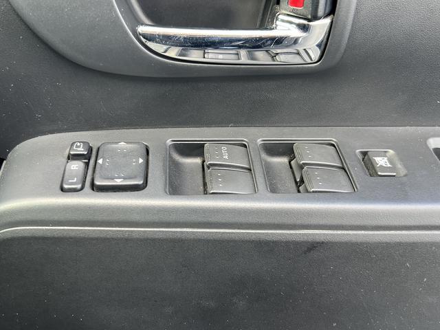 プレマシー 20CS☆ナビ☆前後ドラレコ☆走行5.2万☆試乗できます☆ ☆ナビ☆フルセグ☆Bluetooth☆後席フリップダウンモニター☆パワースライドドア☆電動格納ミラー☆ステアリングスイッチ☆MTモード☆ETC☆前後ドラレコ☆キーレス☆走行5.2万km☆試乗できます☆(74枚目)