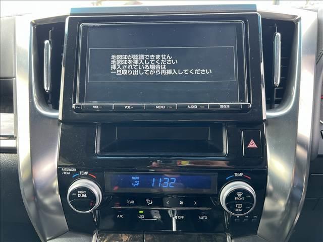 ヴェルファイア 2.5Z☆4WD☆9インチナビ☆ビルトインETC☆試乗OK☆ ☆4WD☆9インチナビ☆Bluetooth☆F/Bカメラ☆両側電動ドア☆後席モニター☆クリアランスソナー☆LEDライト☆電動パーキング☆オートブレーキホールド☆ドラレコ☆ビルトインETC☆試乗OK☆(14枚目)