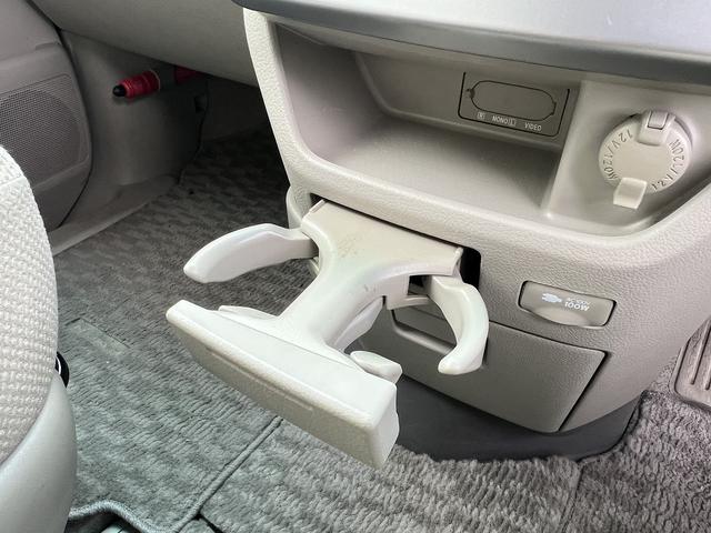 ノア G☆4WD☆ナビ☆F/S/Bカメラ☆両側電動ドア☆試乗OK☆ ☆4WD☆ナビ☆フロント/サイド/バックカメラ☆両側電動ドア☆キセノン+オートライト☆フォグ☆クルーズコントロール☆ビルトインETC☆コーナーセンサー☆AC100V電源☆ドライブレコーダー☆試乗OK☆(47枚目)