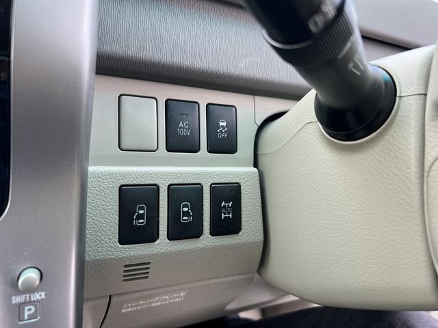 ノア G☆4WD☆ナビ☆F/S/Bカメラ☆両側電動ドア☆試乗OK☆ ☆4WD☆ナビ☆フロント/サイド/バックカメラ☆両側電動ドア☆キセノン+オートライト☆フォグ☆クルーズコントロール☆ビルトインETC☆コーナーセンサー☆AC100V電源☆ドライブレコーダー☆試乗OK☆(61枚目)