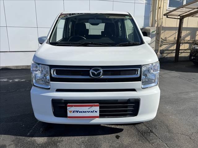 ☆純正オーディオ☆ＣＤ／ＡＵＸ／Ｂｌｕｅｔｏｏｔｈ／ＵＳＢ☆アイドリングストップ☆オートライト☆横滑り防止機能☆オートエアコン☆運転席シートヒーター☆電格ドアミラー☆キーレス☆走行２．８万☆試乗ＯＫ☆