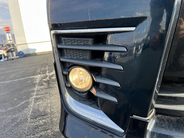 ヴォクシー ＺＳ☆４ＷＤ☆９インチナビ☆バックカメラ☆試乗できます☆　☆４ＷＤ☆９インチナビ☆ＴＶ☆Ｂｌｕｅｔｏｏｔｈ☆バックカメラ☆後席フリップダウンモニター☆パワースライドドア☆ＬＥＤライト☆ビルトインＥＴＣ☆モデリスタサスペンション／フロントスポイラー☆試乗ＯＫ☆（24枚目）