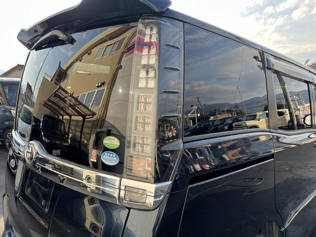 ヴォクシー ＺＳ☆４ＷＤ☆９インチナビ☆バックカメラ☆試乗できます☆　☆４ＷＤ☆９インチナビ☆ＴＶ☆Ｂｌｕｅｔｏｏｔｈ☆バックカメラ☆後席フリップダウンモニター☆パワースライドドア☆ＬＥＤライト☆ビルトインＥＴＣ☆モデリスタサスペンション／フロントスポイラー☆試乗ＯＫ☆（41枚目）