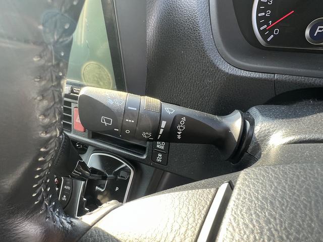 ヴォクシー ＺＳ☆４ＷＤ☆９インチナビ☆バックカメラ☆試乗できます☆　☆４ＷＤ☆９インチナビ☆ＴＶ☆Ｂｌｕｅｔｏｏｔｈ☆バックカメラ☆後席フリップダウンモニター☆パワースライドドア☆ＬＥＤライト☆ビルトインＥＴＣ☆モデリスタサスペンション／フロントスポイラー☆試乗ＯＫ☆（53枚目）