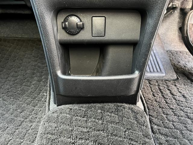 ヴォクシー ＺＳ☆４ＷＤ☆９インチナビ☆バックカメラ☆試乗できます☆　☆４ＷＤ☆９インチナビ☆ＴＶ☆Ｂｌｕｅｔｏｏｔｈ☆バックカメラ☆後席フリップダウンモニター☆パワースライドドア☆ＬＥＤライト☆ビルトインＥＴＣ☆モデリスタサスペンション／フロントスポイラー☆試乗ＯＫ☆（54枚目）