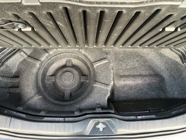 ヴォクシー ＺＳ☆４ＷＤ☆９インチナビ☆バックカメラ☆試乗できます☆　☆４ＷＤ☆９インチナビ☆ＴＶ☆Ｂｌｕｅｔｏｏｔｈ☆バックカメラ☆後席フリップダウンモニター☆パワースライドドア☆ＬＥＤライト☆ビルトインＥＴＣ☆モデリスタサスペンション／フロントスポイラー☆試乗ＯＫ☆（62枚目）