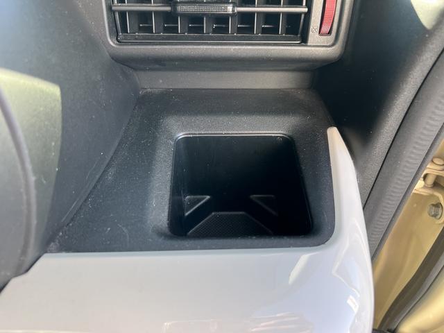 スペーシア ハイブリッドＸ☆４ＷＤ☆ナビ☆走行４．９万ｋｍ☆試乗ＯＫ☆　☆４ＷＤ☆ナビ☆Ｂｌｕｅｔｏｏｔｈ☆バックカメラ☆両側電動ドア☆デュアルセンサーブレーキサポート☆車線逸脱警報☆パーキングソナー☆前席シートヒーター☆ビルトインＥＴＣ☆走行４．９万ｋｍ☆試乗できます☆（70枚目）