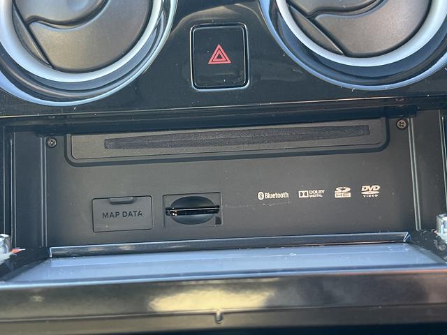 ノート メダリスト☆ナビ☆アラウンドビューモニター☆走行３．６万☆　☆ナビ☆ＴＶ☆Ｂｌｕｅｔｏｏｔｈ☆アラウンドビューモニター☆ハーフレザーシート☆ＬＥＤヘッドライト☆オートライト☆アイドリングストップ☆ＥＴＣ☆スマートキー☆プッシュスタート☆走行３．６万☆試乗ＯＫ☆（34枚目）