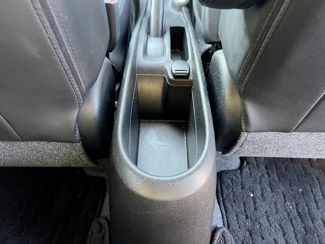 ノート メダリスト☆ナビ☆アラウンドビューモニター☆走行３．６万☆　☆ナビ☆ＴＶ☆Ｂｌｕｅｔｏｏｔｈ☆アラウンドビューモニター☆ハーフレザーシート☆ＬＥＤヘッドライト☆オートライト☆アイドリングストップ☆ＥＴＣ☆スマートキー☆プッシュスタート☆走行３．６万☆試乗ＯＫ☆（69枚目）