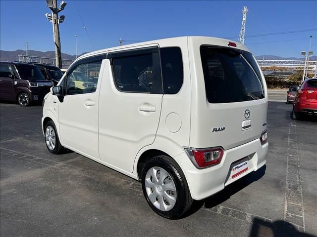 ☆ケンウッドナビ☆ＣＤ／ＤＶＤ☆ＴＶ☆Ｂｌｕｅｔｏｏｔｈ☆電動格納ミラー☆ヘッドライトレベライザー☆アイドリングストップ☆横滑り防止☆運転席シートヒーター☆キーレス☆走行４．７万ｋｍ☆試乗できます☆