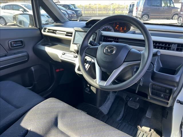 ☆ケンウッドナビ☆ＣＤ／ＤＶＤ☆ＴＶ☆Ｂｌｕｅｔｏｏｔｈ☆電動格納ミラー☆ヘッドライトレベライザー☆アイドリングストップ☆横滑り防止☆運転席シートヒーター☆キーレス☆走行４．７万ｋｍ☆試乗できます☆