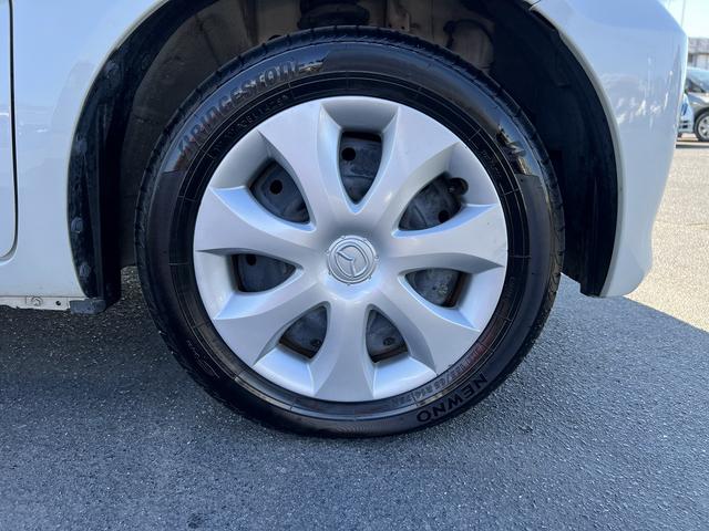 ☆ケンウッドナビ☆ＣＤ／ＤＶＤ☆ＴＶ☆Ｂｌｕｅｔｏｏｔｈ☆電動格納ミラー☆ヘッドライトレベライザー☆アイドリングストップ☆横滑り防止☆運転席シートヒーター☆キーレス☆走行４．７万ｋｍ☆試乗できます☆