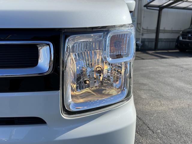 ☆ケンウッドナビ☆ＣＤ／ＤＶＤ☆ＴＶ☆Ｂｌｕｅｔｏｏｔｈ☆電動格納ミラー☆ヘッドライトレベライザー☆アイドリングストップ☆横滑り防止☆運転席シートヒーター☆キーレス☆走行４．７万ｋｍ☆試乗できます☆